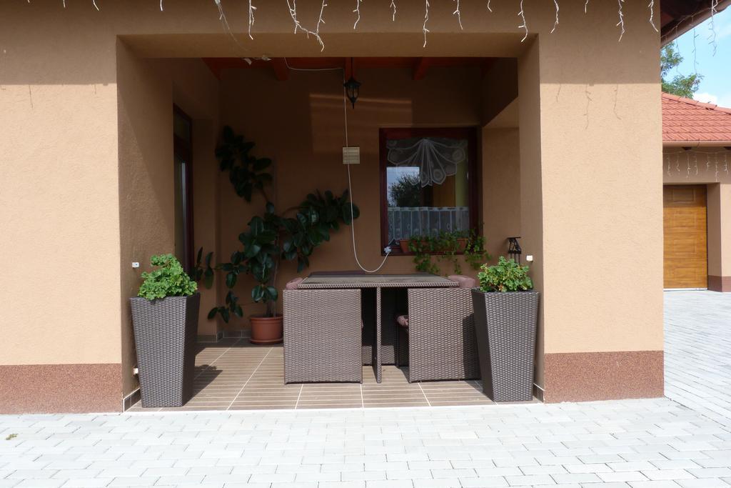 Tordai Vendeghaz Hotel Bihartorda Exterior photo